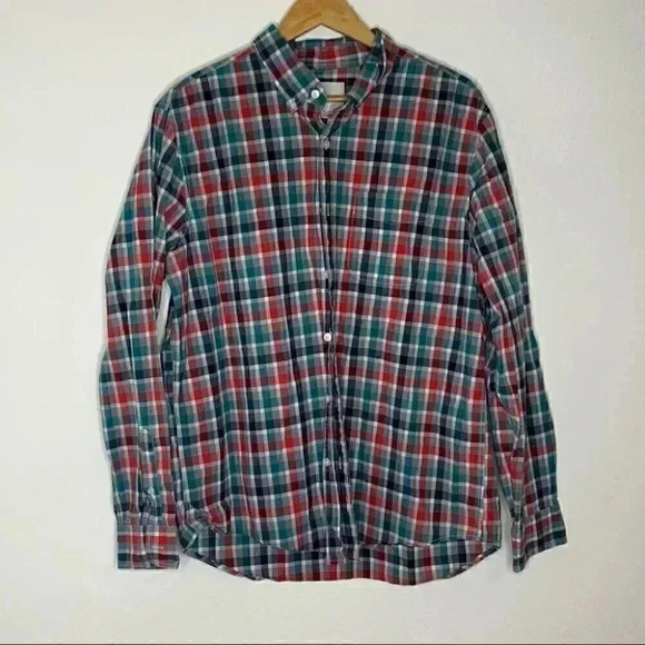 American eagle red, blue and green plaid button down casual shirt Xl - Picture 1 of 7